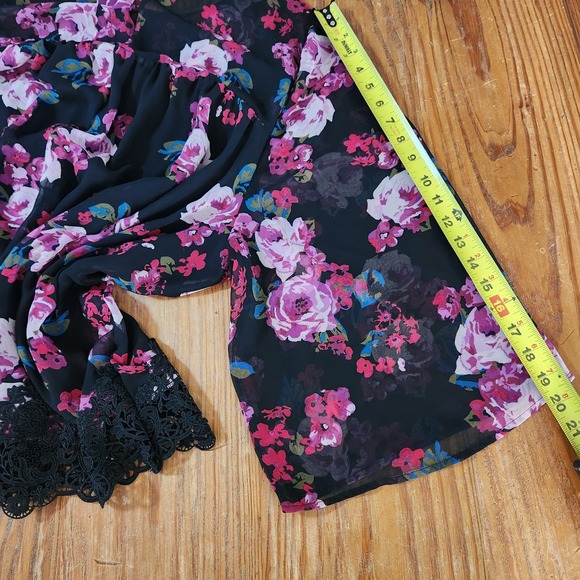 Lane Bryant Sz 26 4XL Black Floral Blouse Tunic Roses Lace Trim Mesh 1/2 Sleeve - Picture 9 of 14
